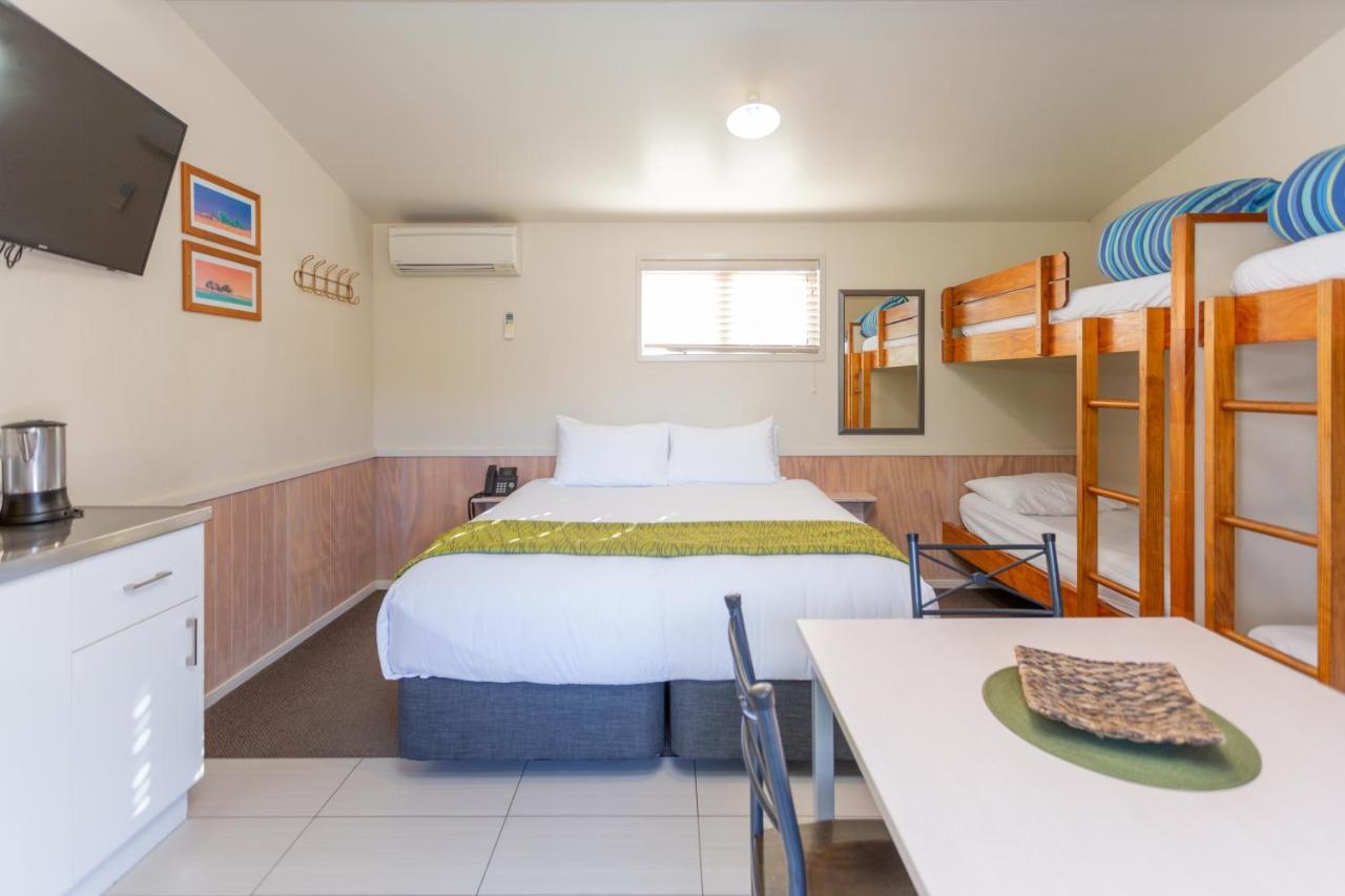 Lake Taupo Holiday Resort Exterior photo