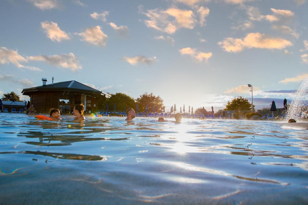 Lake Taupo Holiday Resort Exterior photo